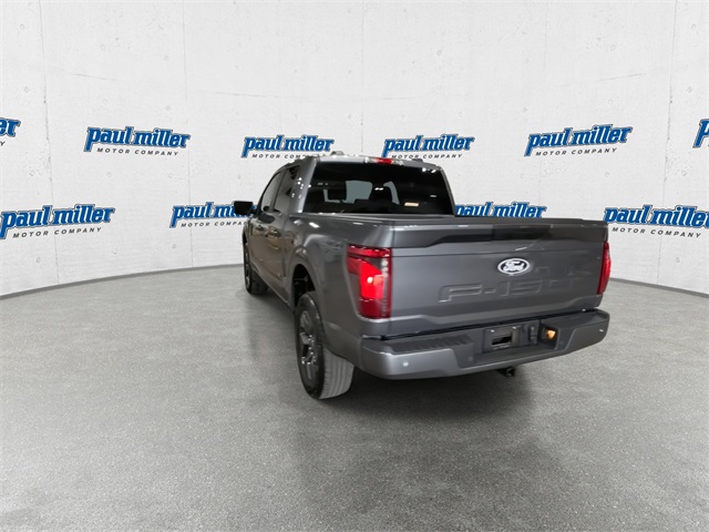 2025 Ford F-150 STX photo 4