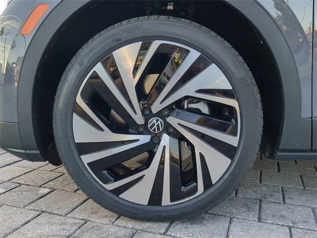 2025 Volkswagen ID.4 Pro Plus photo 33