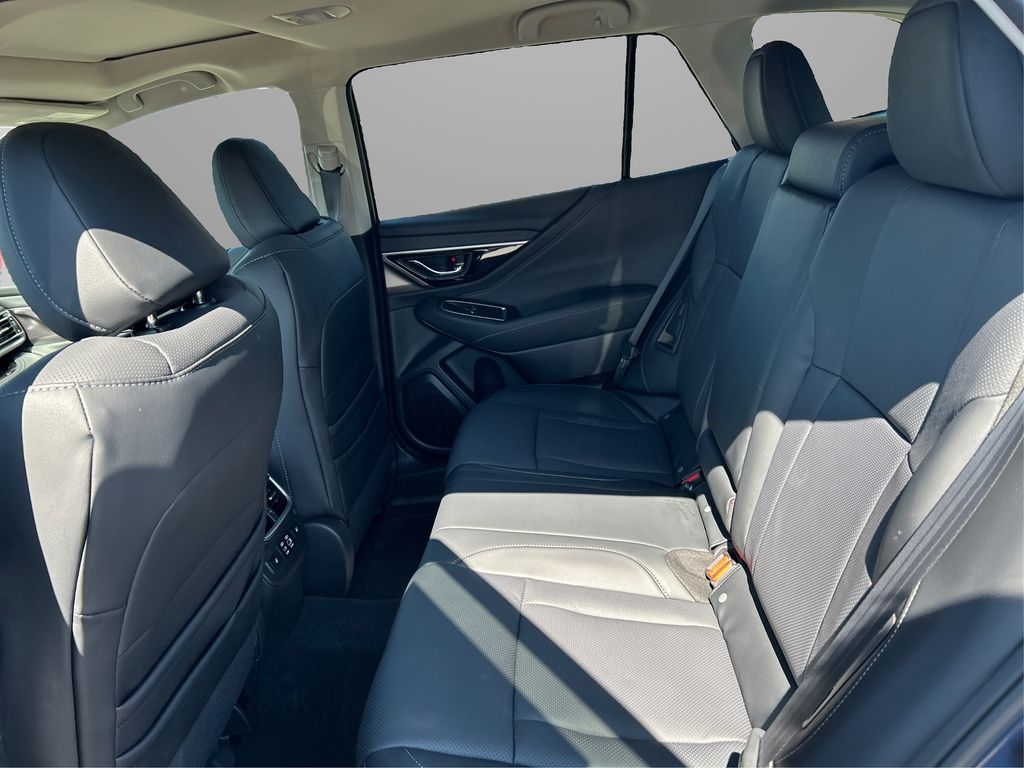 2025 Subaru Outback Limited photo 7