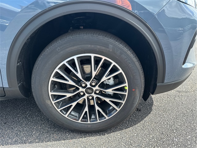 2025 Ford Escape Plug-In Hybrid photo 12