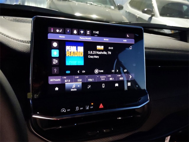 2026 Jeep Compass Latitude photo 18