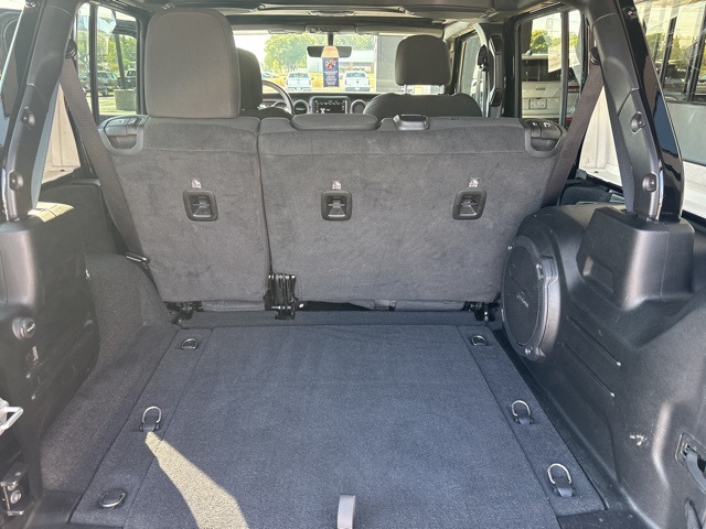 2021 Jeep Wrangler Unlimited Willys photo 19