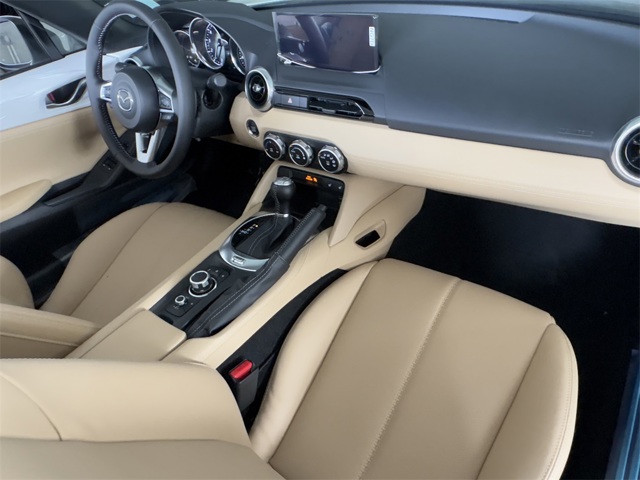 2025 Mazda MX-5 Miata Miata Grand Touring photo 9