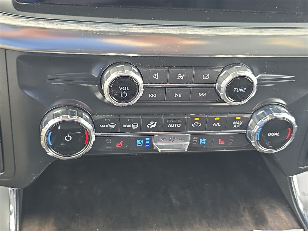2022 Ford F-150 Lariat photo 25