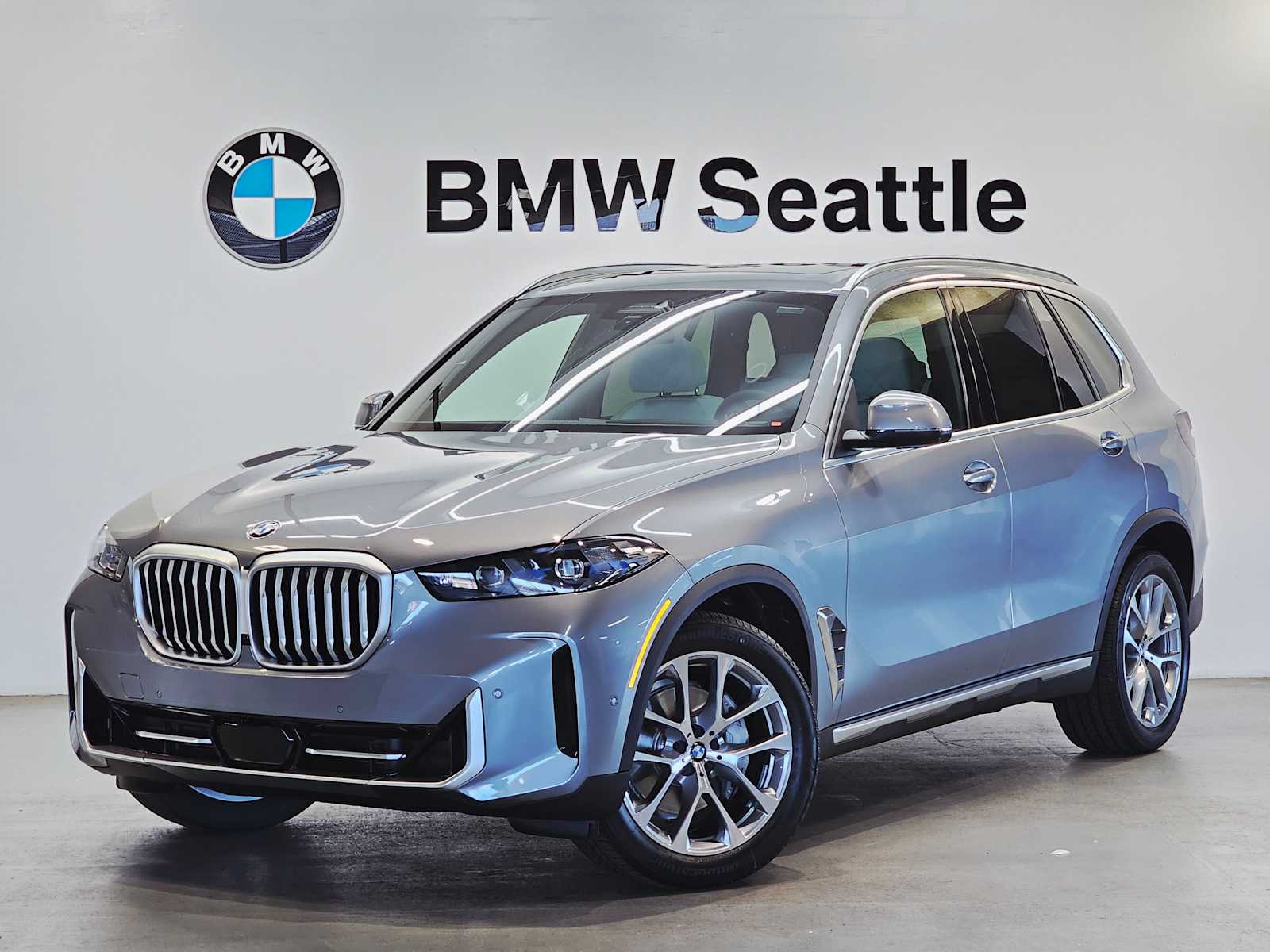 2026 BMW X5 40i's photo