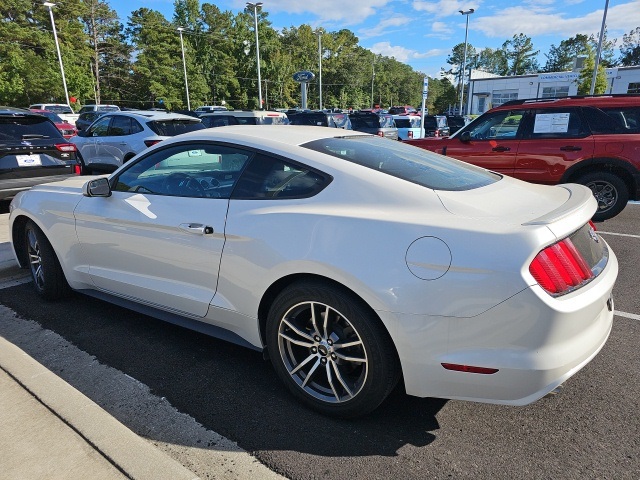 2017 Ford Mustang EcoBoost photo 2