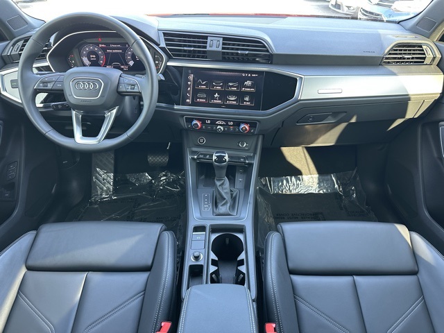 2025 Audi Q3 Premium S line photo 3