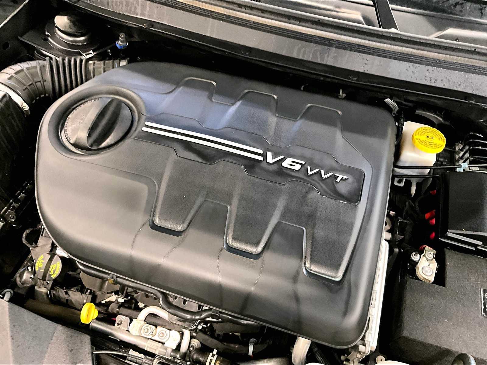 2020 Jeep Cherokee Limited photo 36