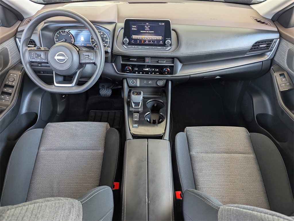2023 Nissan Rogue SV photo 14