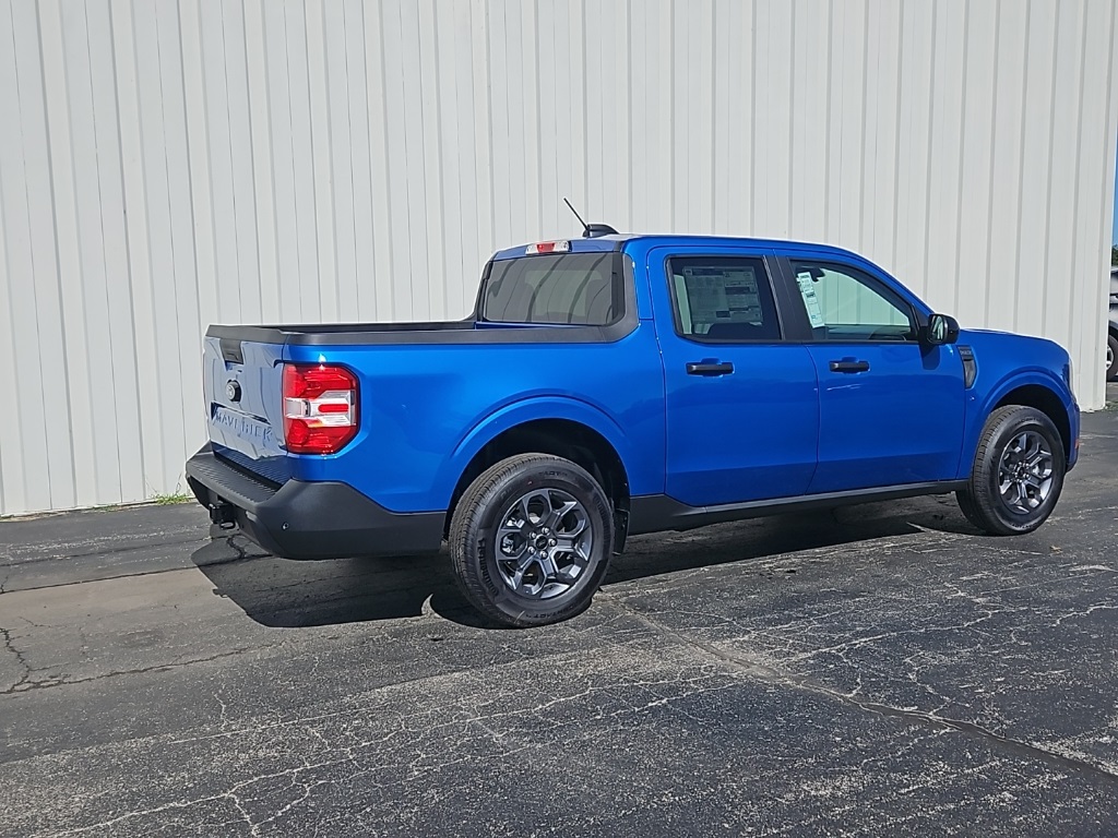 2025 Ford Maverick XLT photo 3