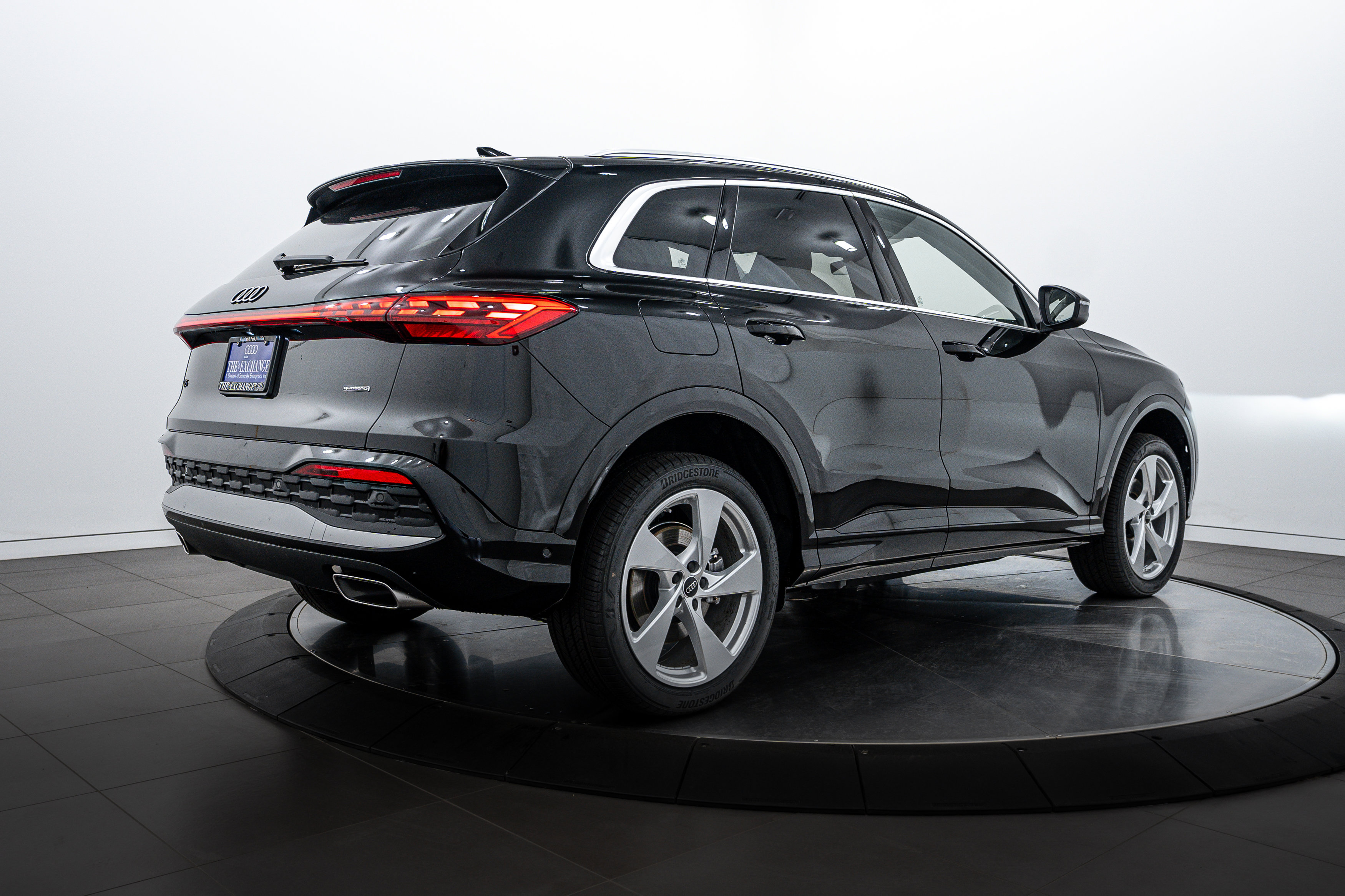 2025 Audi Q5 Premium Prestige photo 4