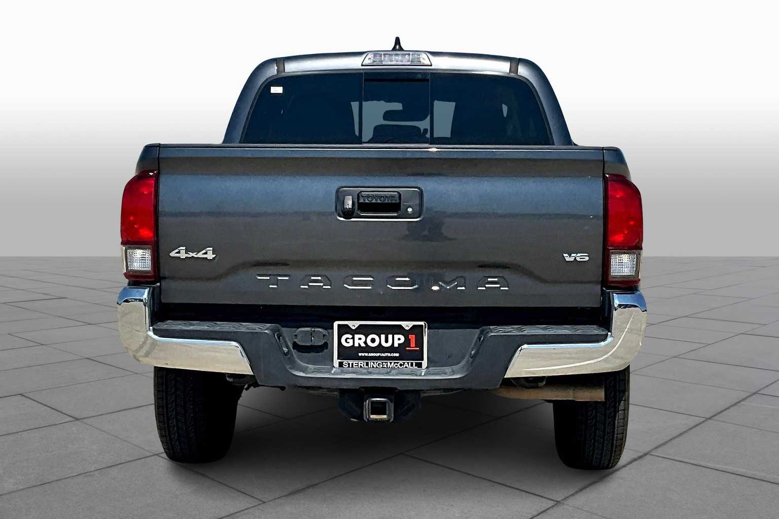 2023 Toyota Tacoma SR5 photo 8
