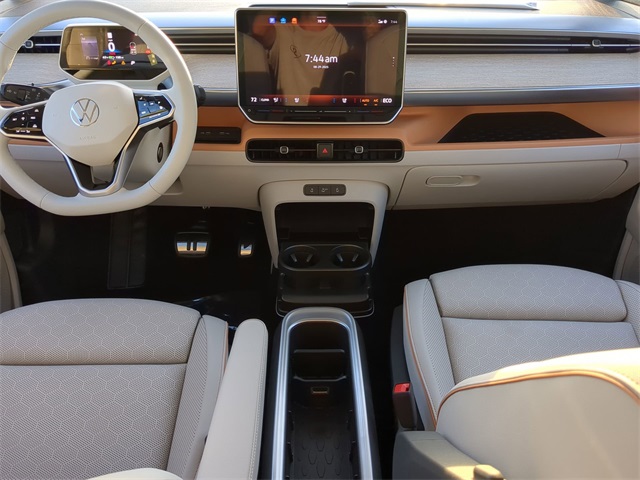 2025 Volkswagen ID. Buzz Pro Plus photo 14