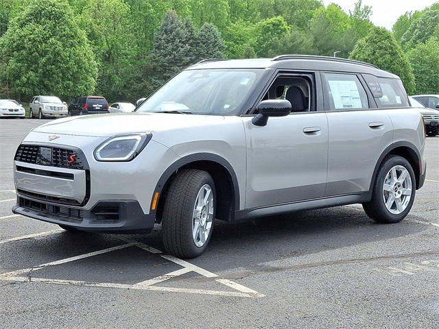 2025 Mini Countryman S ALL4 photo 3