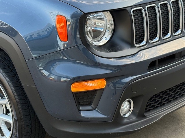 2021 Jeep Renegade Latitude photo 10