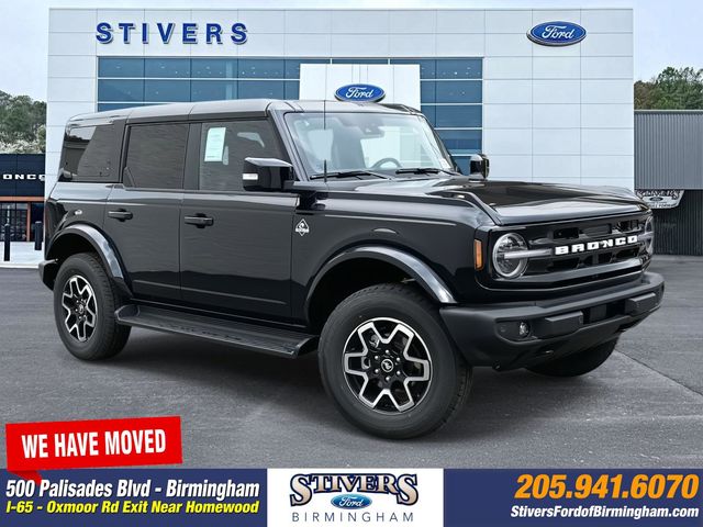 2025 Ford Bronco 4-Door Outer Banks's photo
