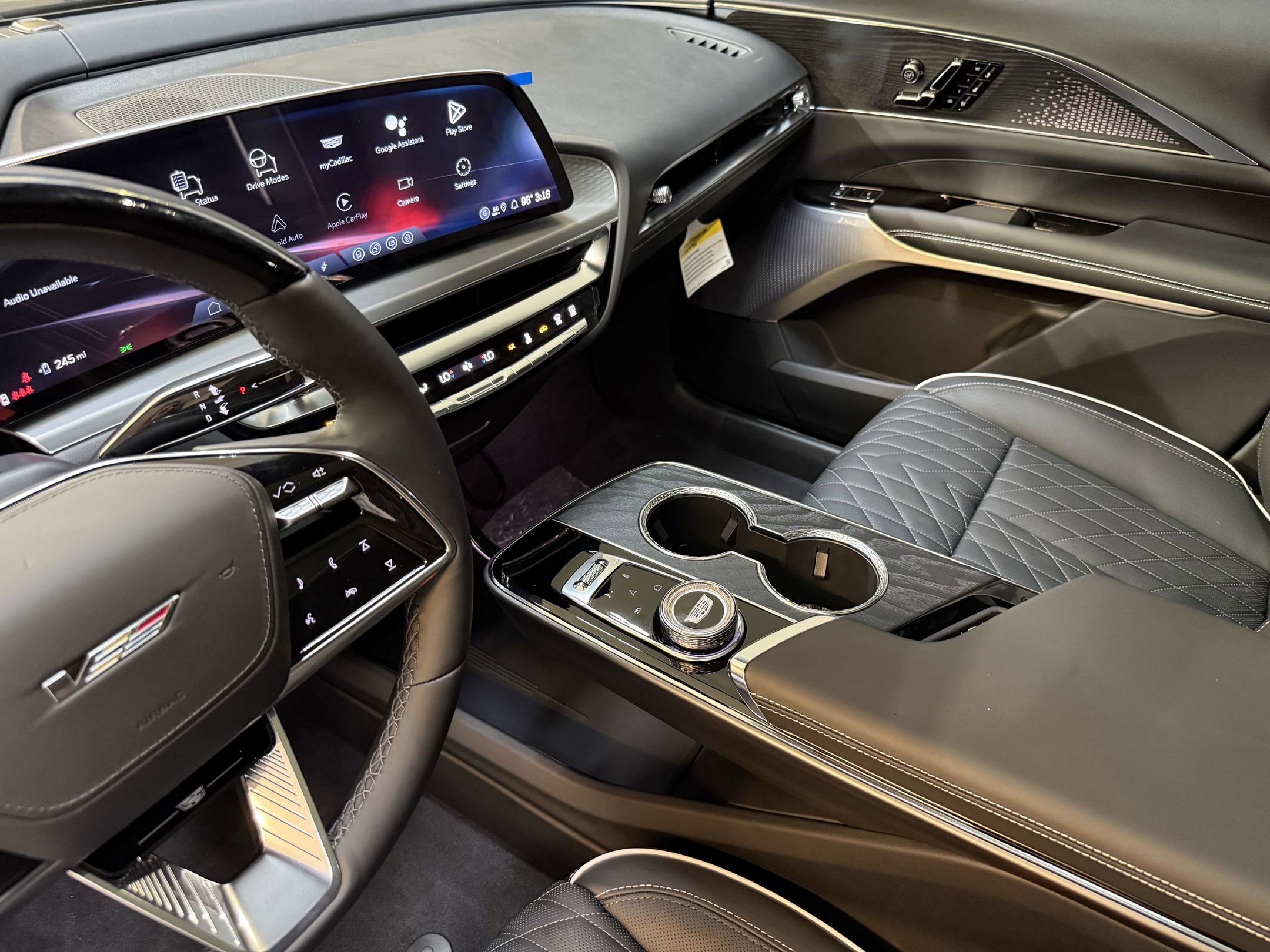 2026 Cadillac Lyriq photo 16