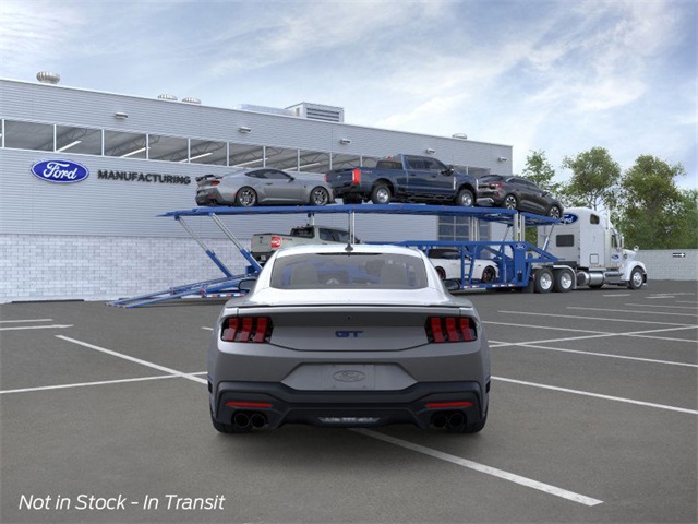 2025 Ford Mustang GT Premium photo 3
