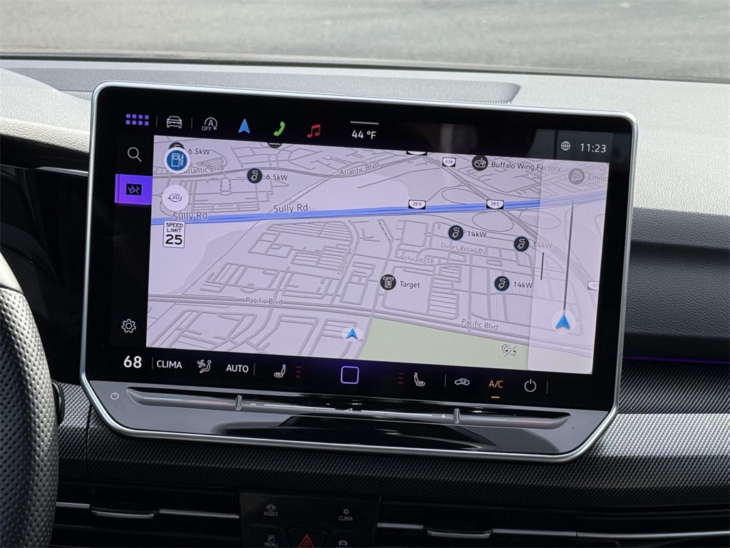 2025 Volkswagen Golf GTI S photo 3