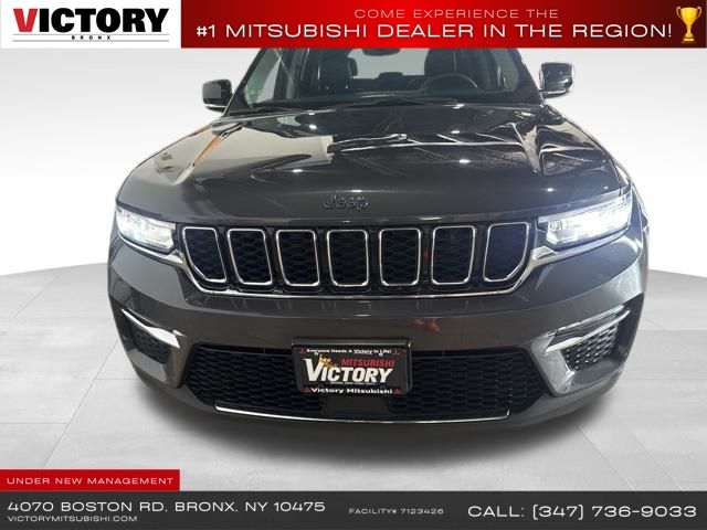 2023 Jeep Cherokee 4xe Sport photo 2