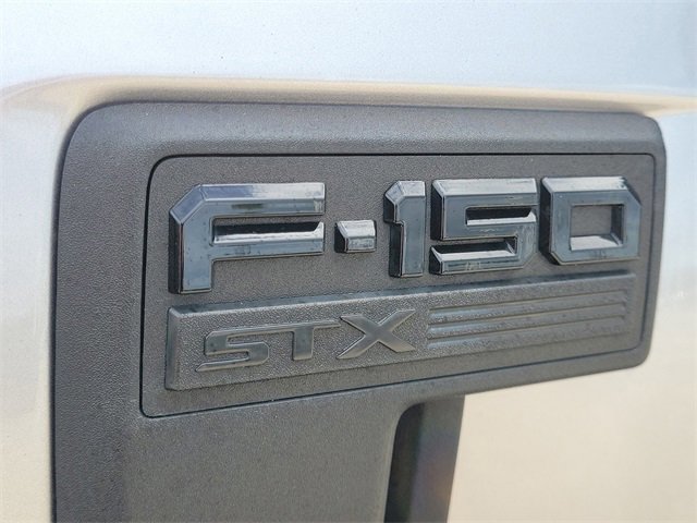 2022 Ford F-150 XL photo 5