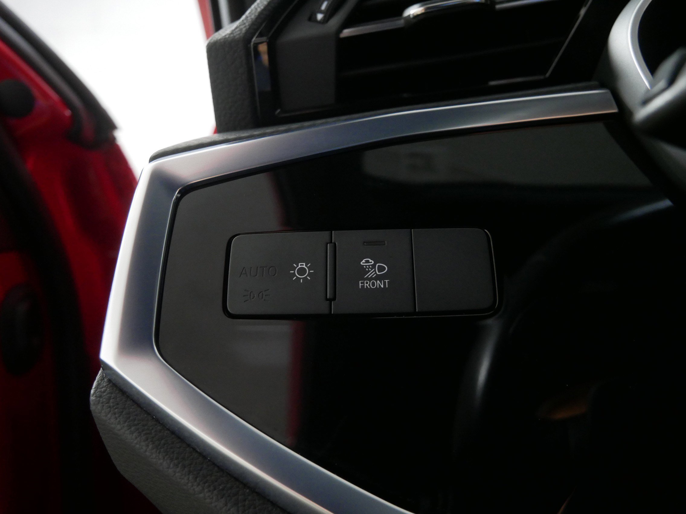 2024 Audi Q3 S line Premium photo 25