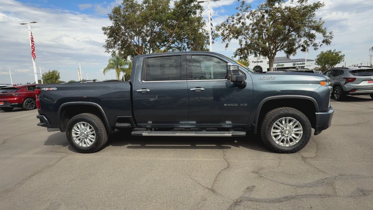 2020 Chevrolet Silverado 2500HD High Country photo 32