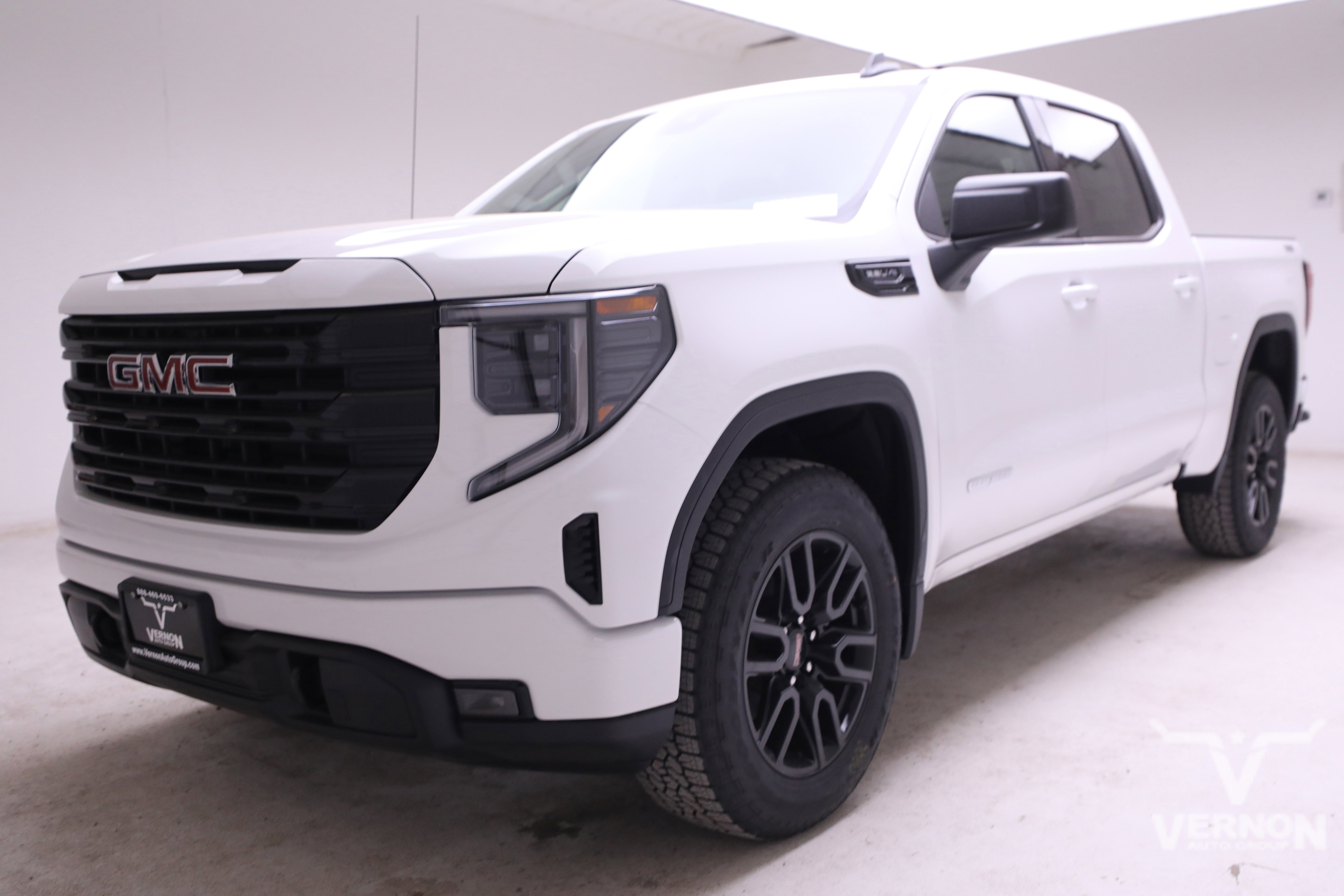 2026 GMC Sierra 1500 Elevation's photo