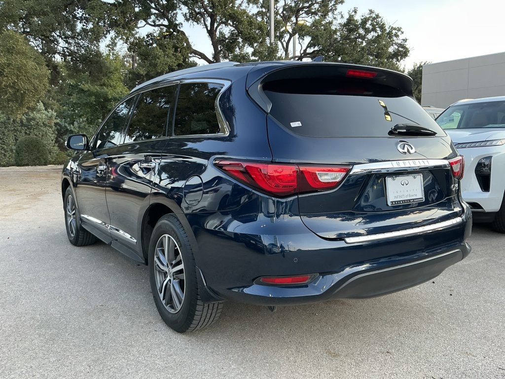 2016 Infiniti QX60 Base photo 2