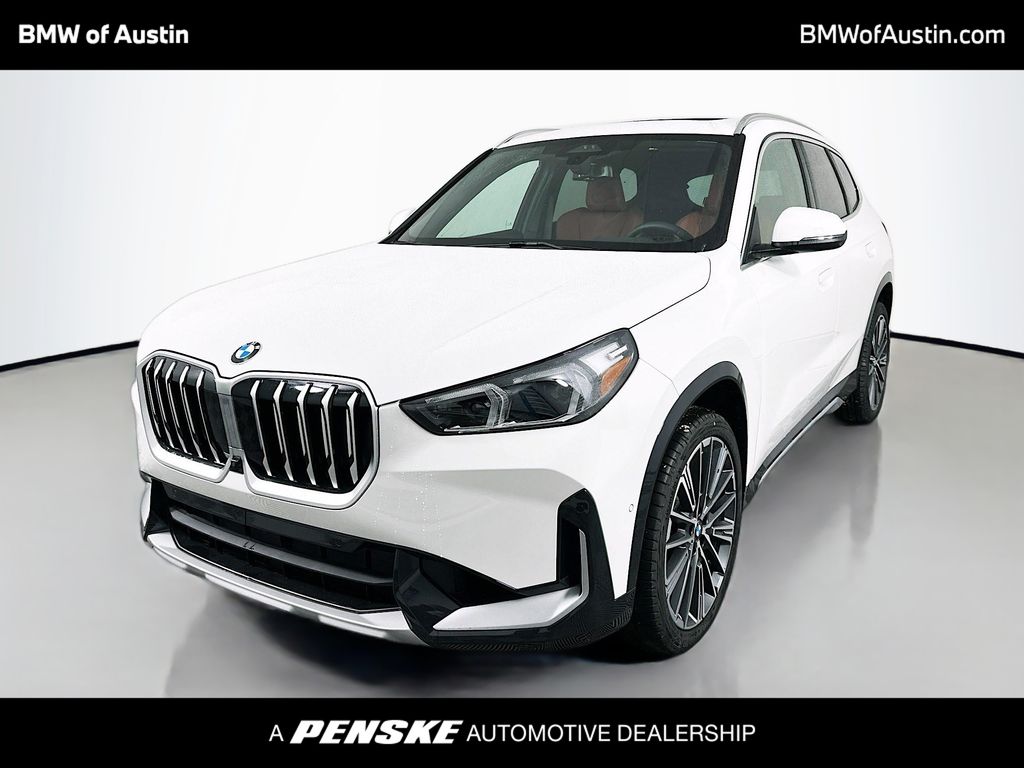 2026 BMW X1 28i's photo