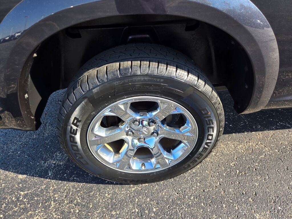 2013 Ram 1500 Laramie photo 10