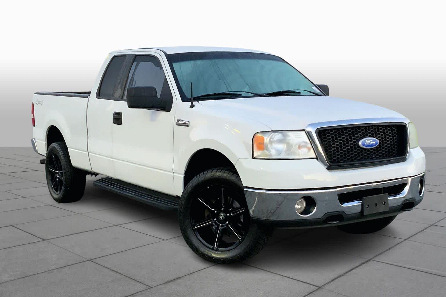 2008 Ford F-150 XLT photo 2