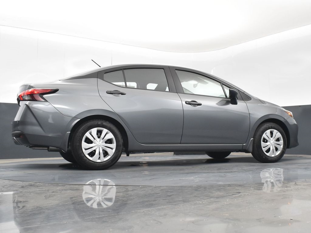 2025 Nissan Versa 1.6 S photo 37