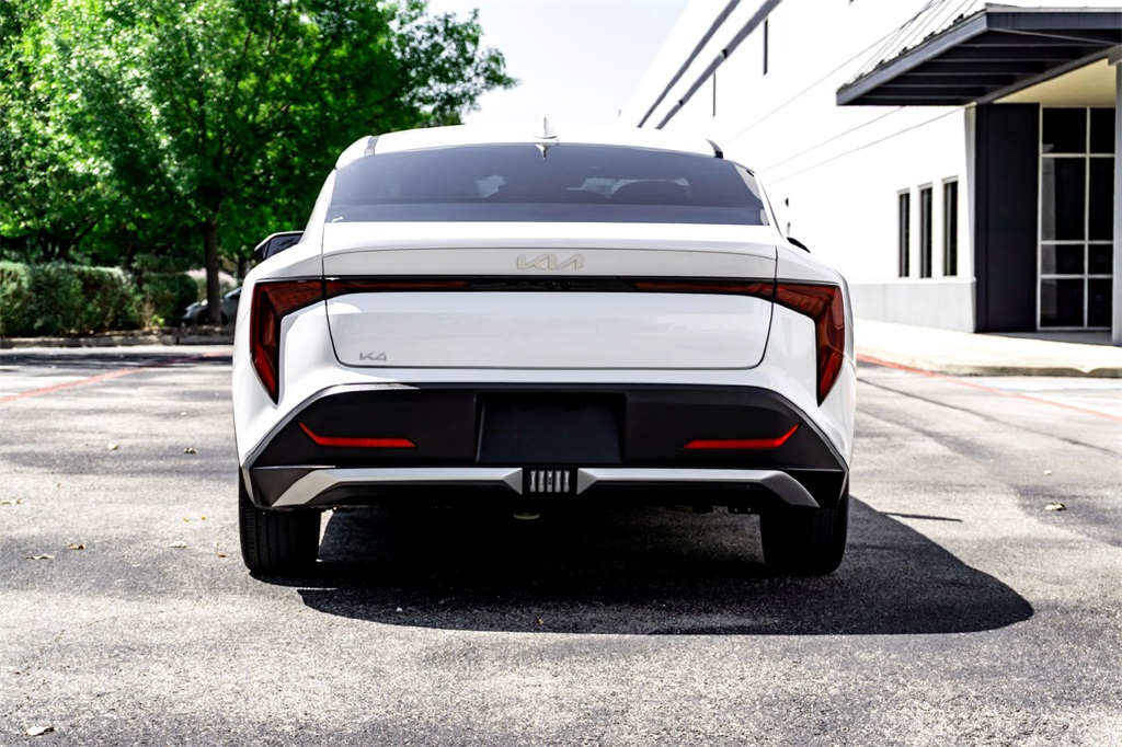 2025 Kia K4 LXS photo 6