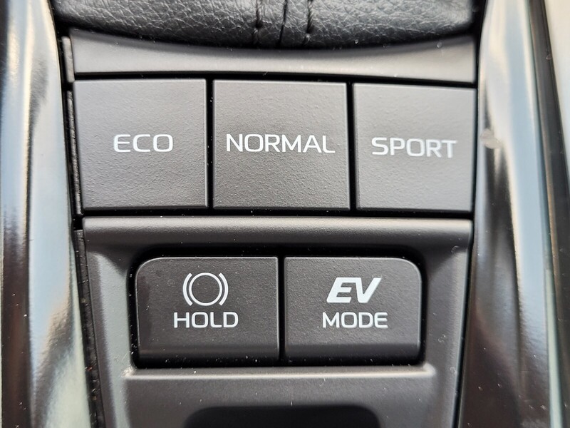 2025 Toyota Camry LE photo 18