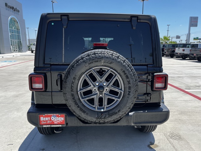 2025 Jeep Wrangler Sport S photo 6