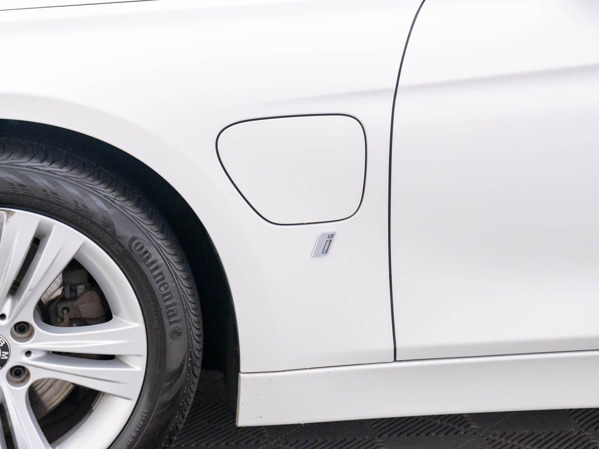 2017 Bmw 330e 3-Series photo 35