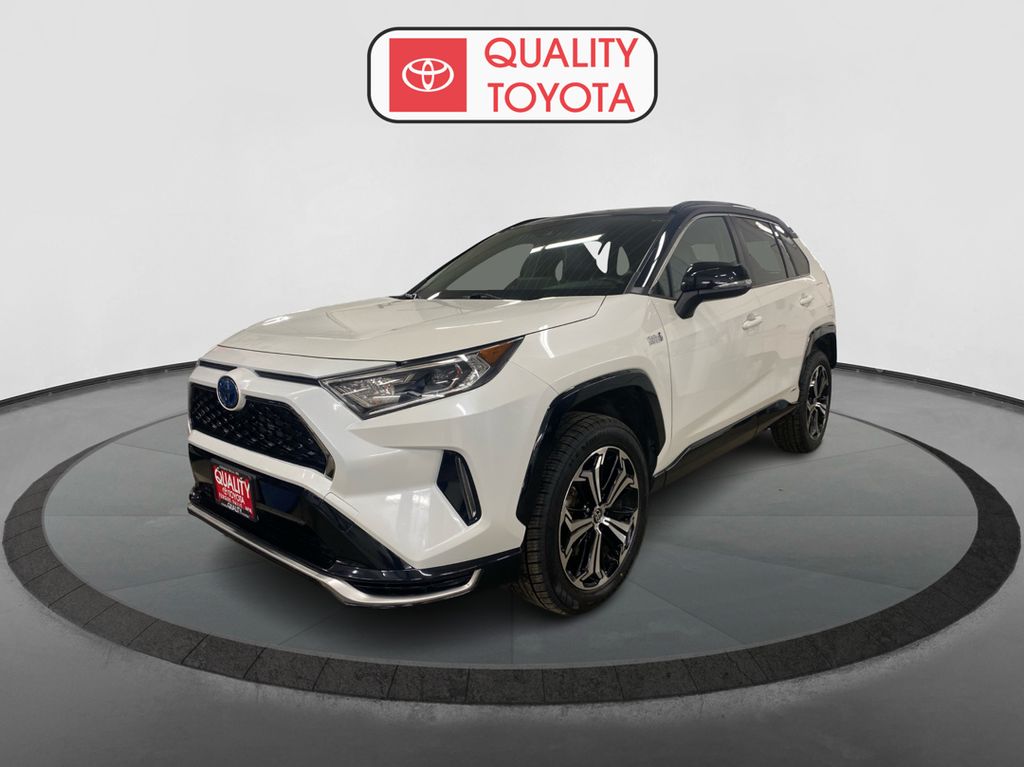 2021 Toyota RAV4 XSE's photo