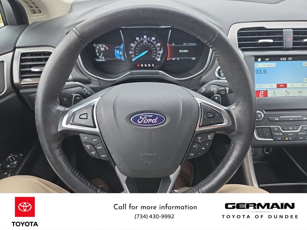 2018 Ford Fusion SE photo 25