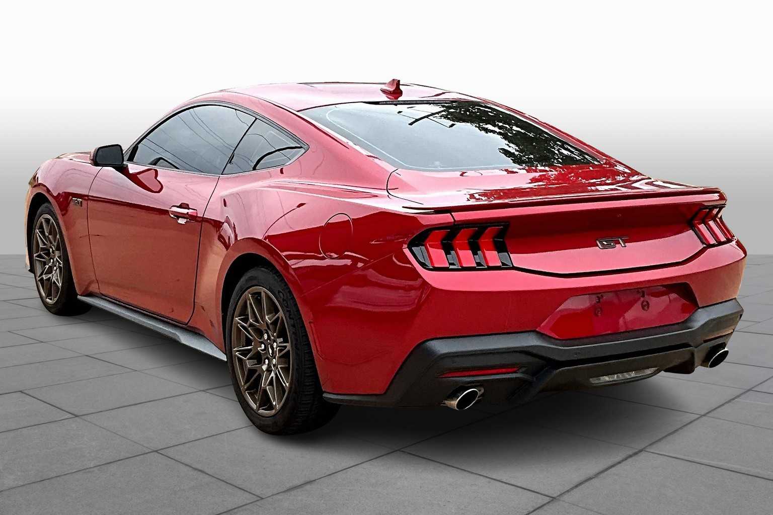 2024 Ford Mustang GT Premium photo 10