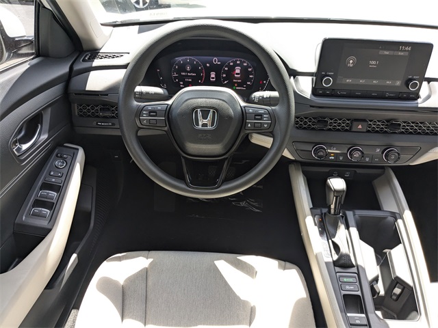 2025 Honda Accord LX photo 14