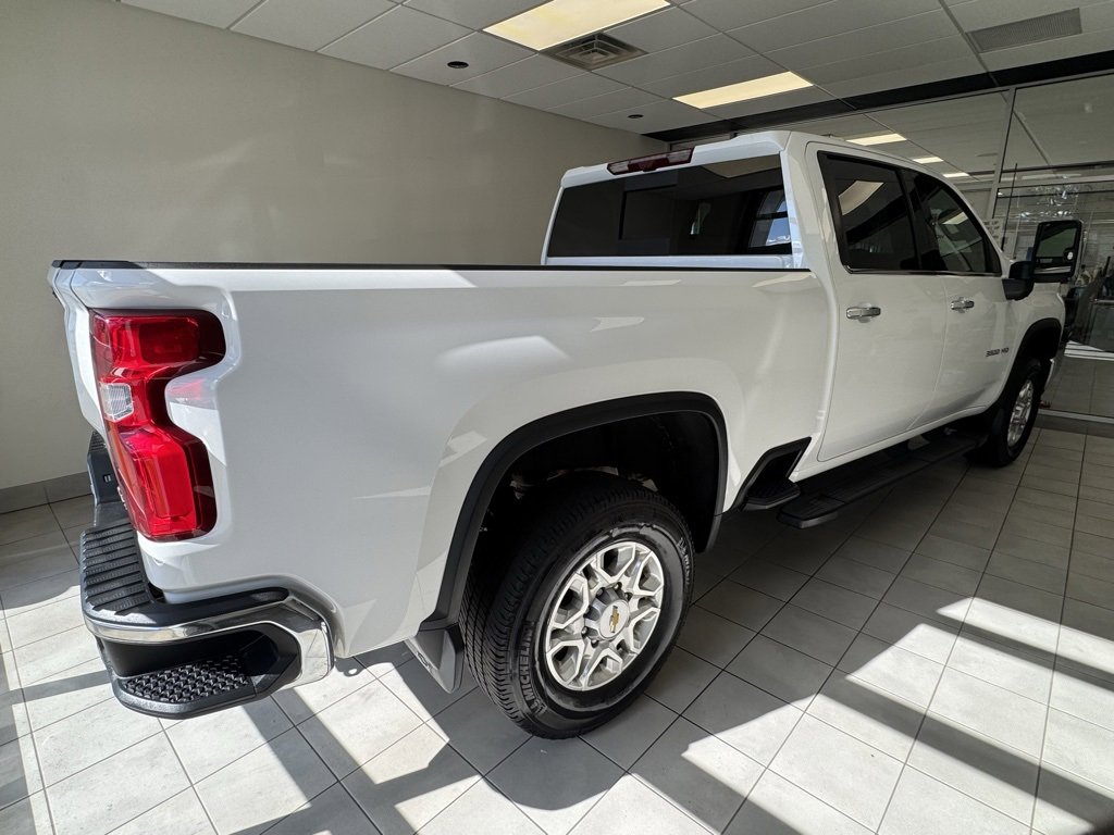 2024 Chevrolet Silverado 3500HD LTZ photo 27