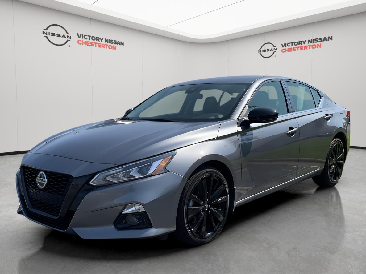 2022 Nissan Altima SR