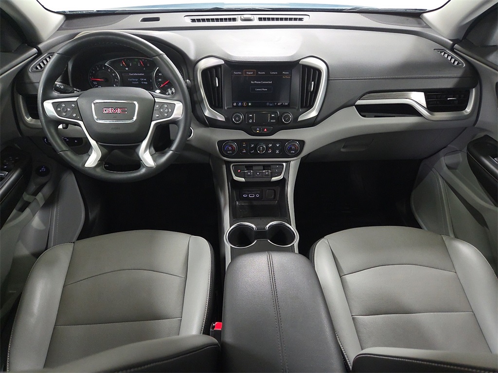 2024 Gmc Terrain SLT photo 2