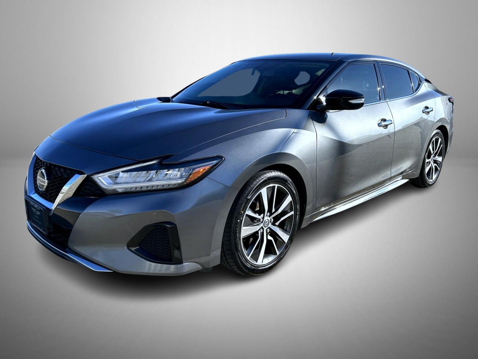 2019 Nissan Maxima SV's photo