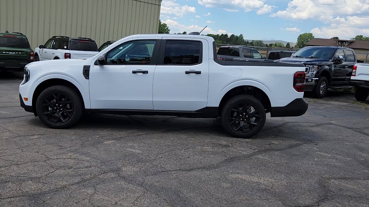 2025 Ford Maverick XLT photo 3