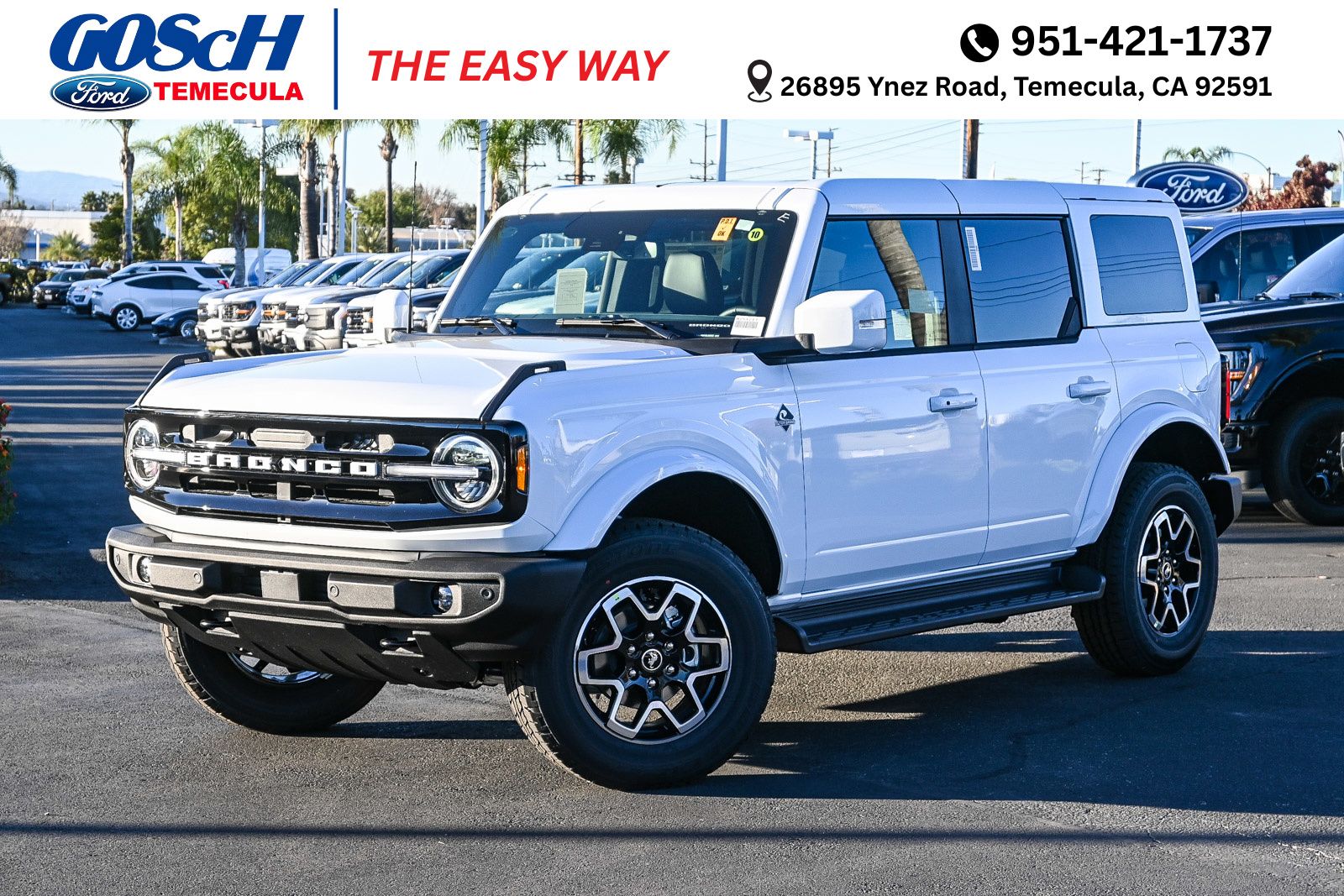 2025 Ford Bronco 4-Door Outer Banks's photo