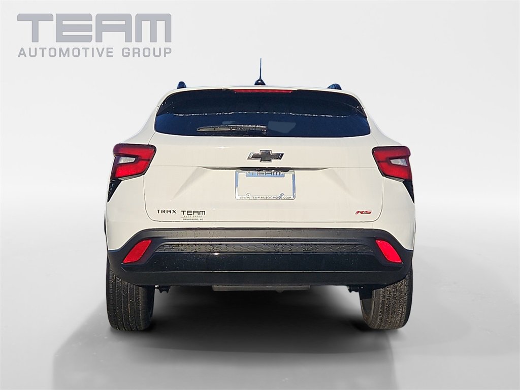 2025 Chevrolet Trax photo 6