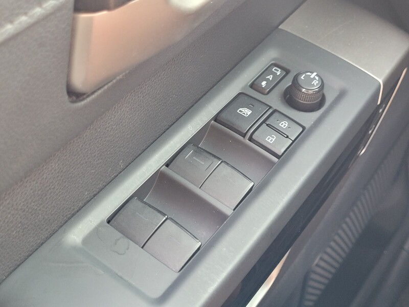 2022 Toyota Tundra Limited CrewMax photo 23