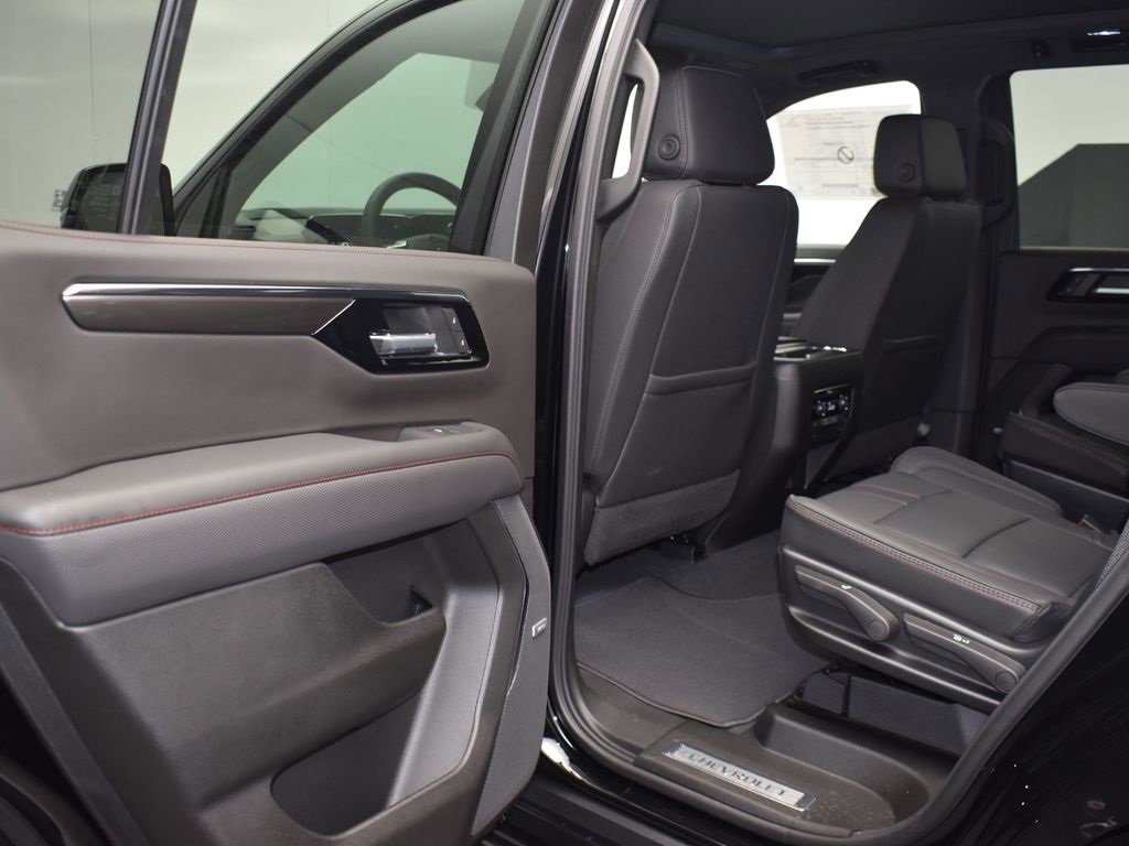 2026 Chevrolet Tahoe RST photo 13